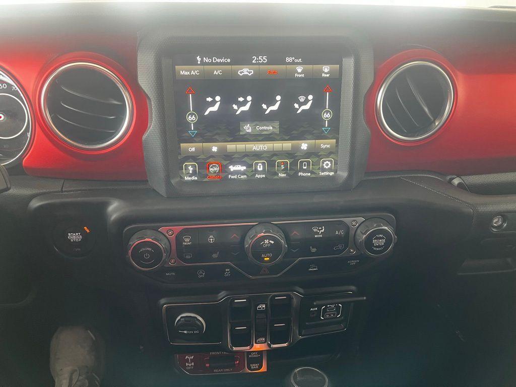 used 2021 Jeep Gladiator car, priced at $35,422