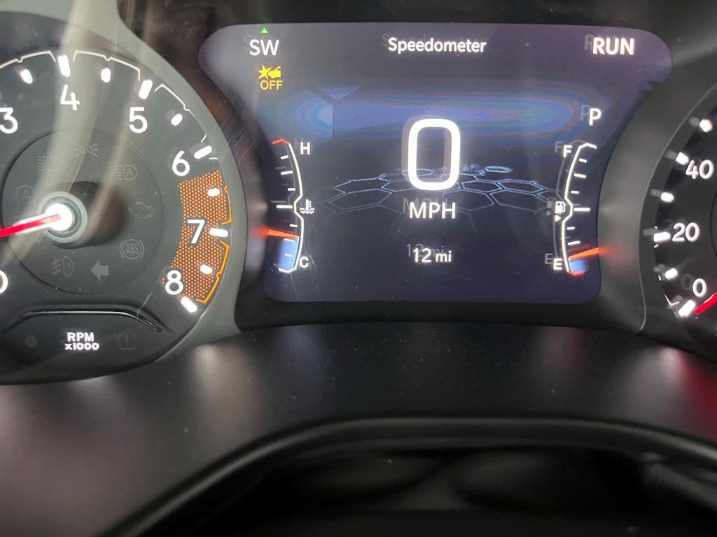 new 2025 Jeep Compass car, priced at $25,618
