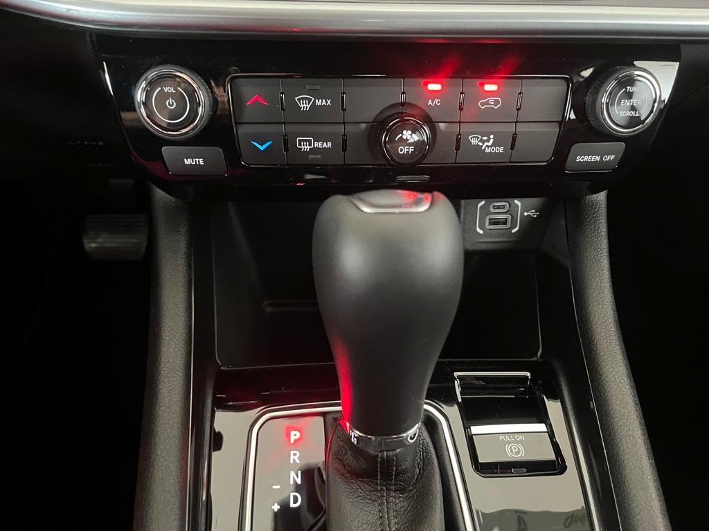 new 2025 Jeep Compass car, priced at $25,618