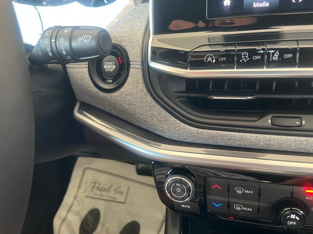 new 2025 Jeep Compass car, priced at $27,899