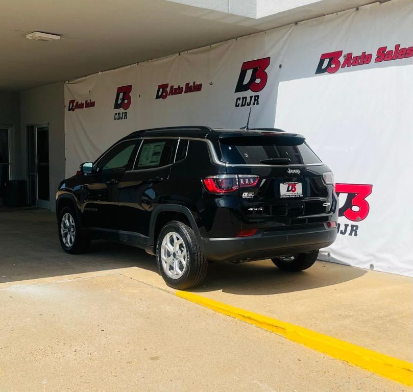new 2025 Jeep Compass car, priced at $27,899