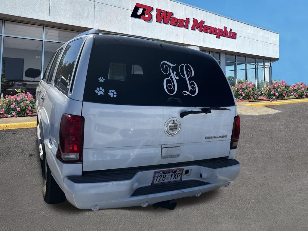 used 2002 Cadillac Escalade car, priced at $6,497