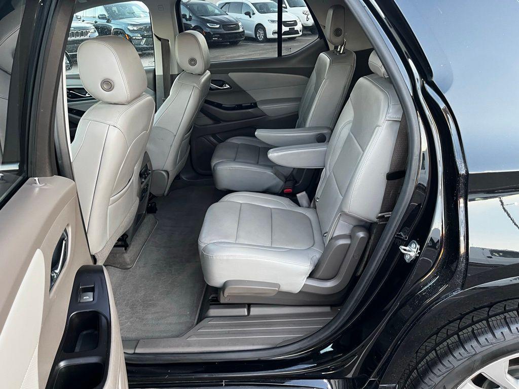 used 2018 Chevrolet Traverse car, priced at $15,477