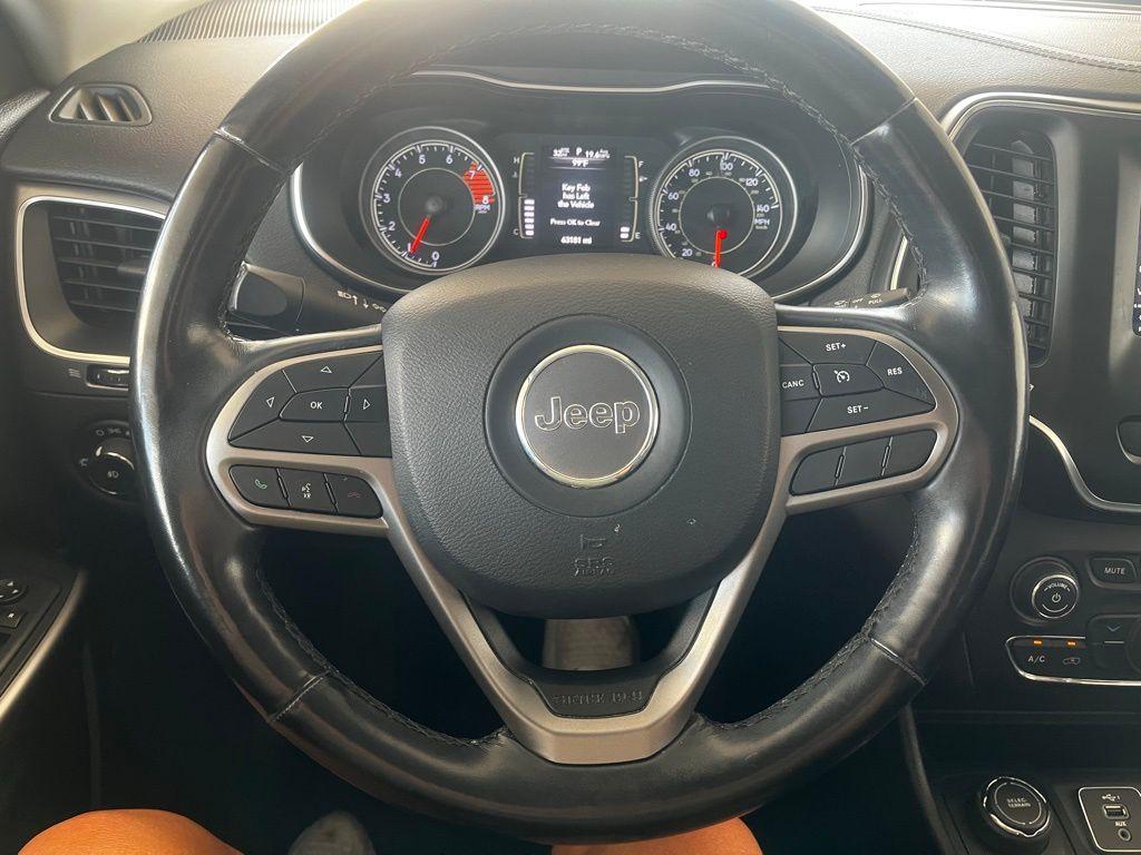 used 2019 Jeep Cherokee car, priced at $19,905