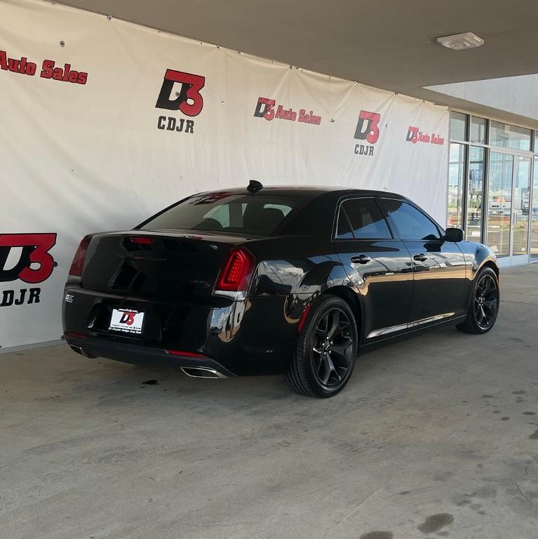 used 2021 Chrysler 300 car, priced at $25,378