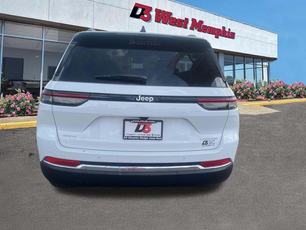 new 2025 Jeep Grand Cherokee car, priced at $37,832