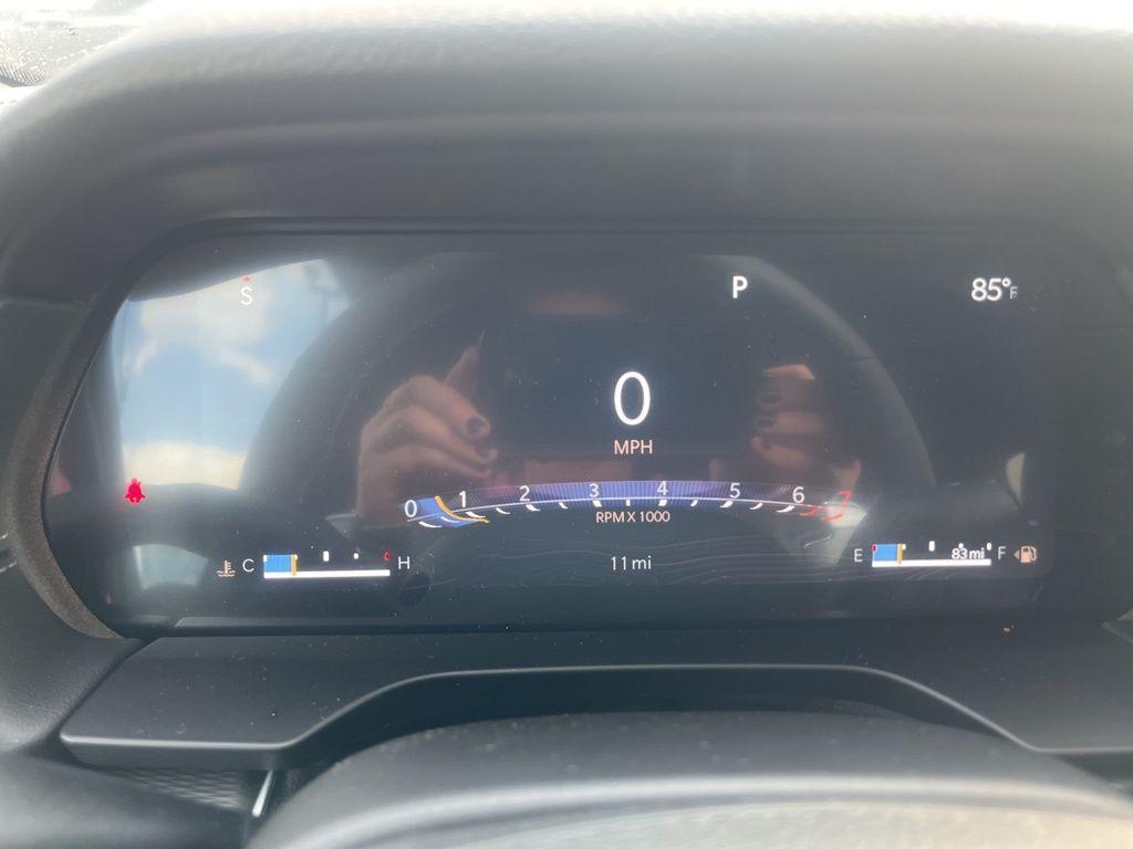 new 2025 Jeep Grand Cherokee car, priced at $37,832