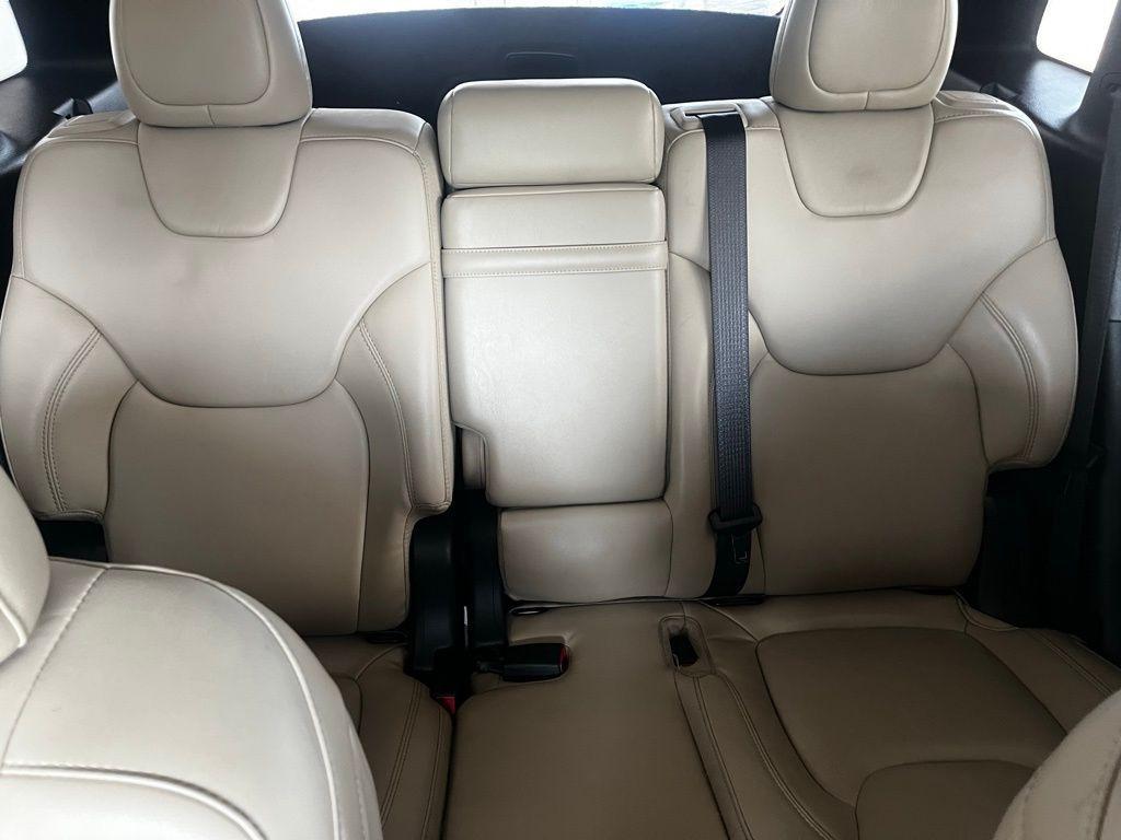 used 2018 Jeep Cherokee car, priced at $17,566
