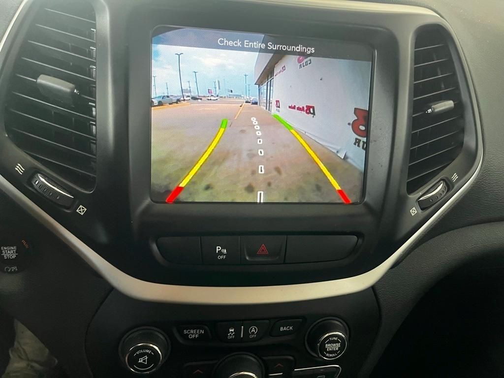 used 2018 Jeep Cherokee car, priced at $18,048