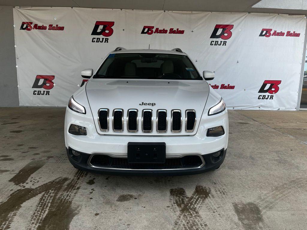used 2018 Jeep Cherokee car, priced at $17,566