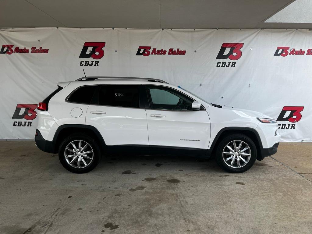 used 2018 Jeep Cherokee car, priced at $18,048
