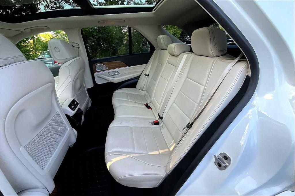 used 2022 Mercedes-Benz GLE 350 car, priced at $43,981