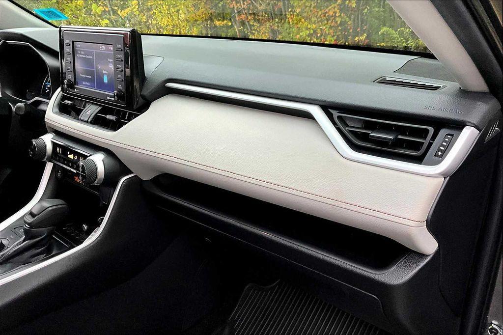 used 2022 Toyota RAV4 Hybrid car, priced at $32,322