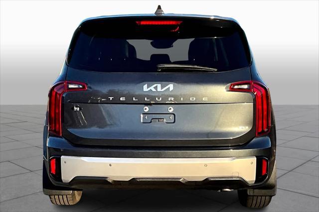 used 2024 Kia Telluride car, priced at $35,981