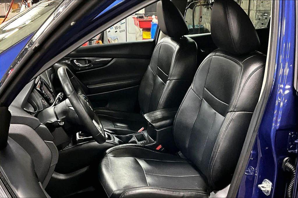 used 2019 Nissan Rogue car, priced at $14,892