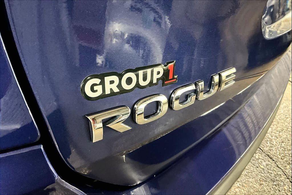 used 2019 Nissan Rogue car, priced at $14,892
