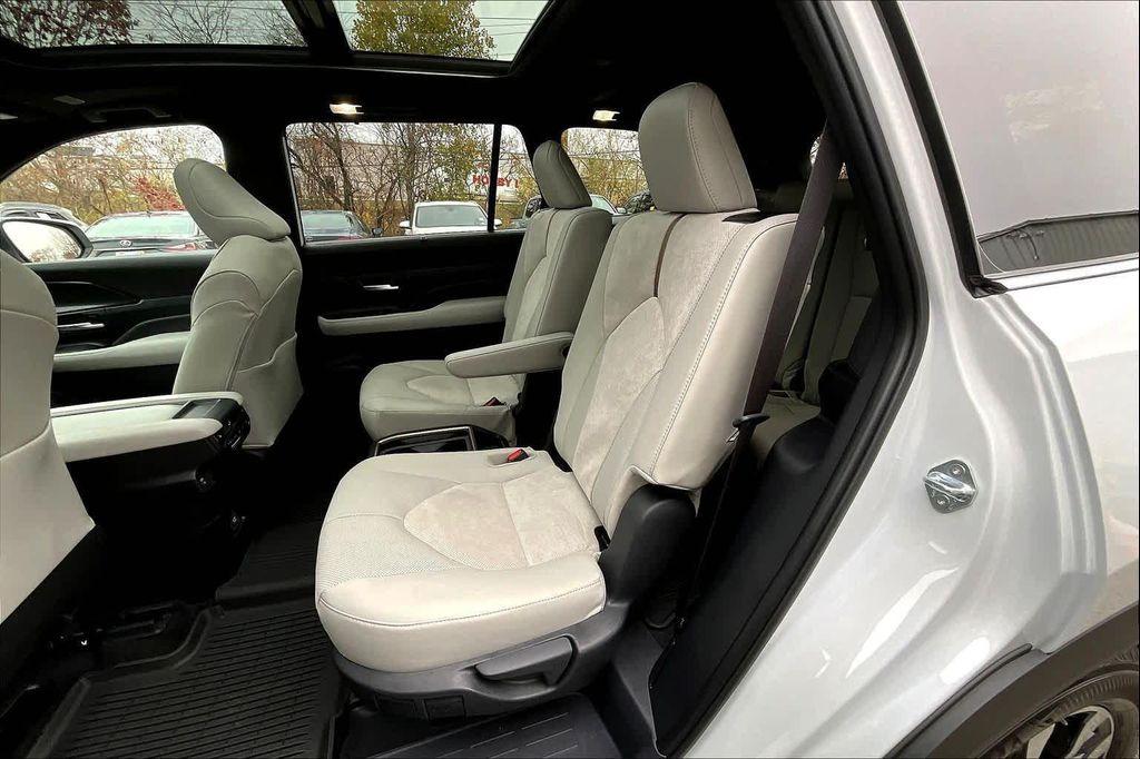 used 2026 Toyota Grand Highlander Hybrid car, priced at $60,892