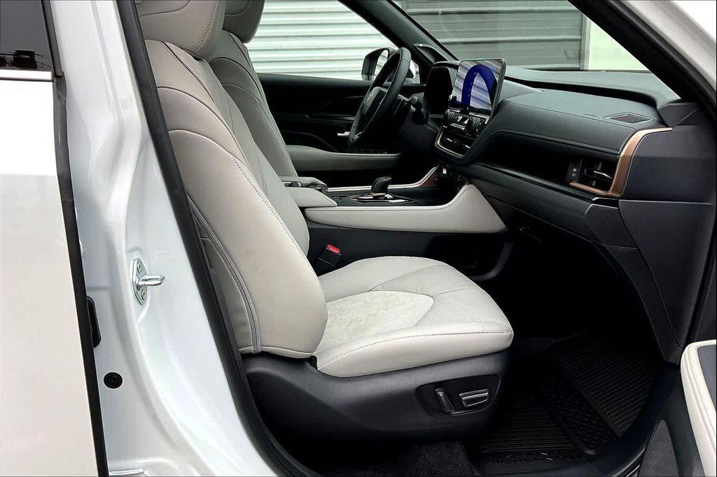 used 2026 Toyota Grand Highlander Hybrid car, priced at $60,892