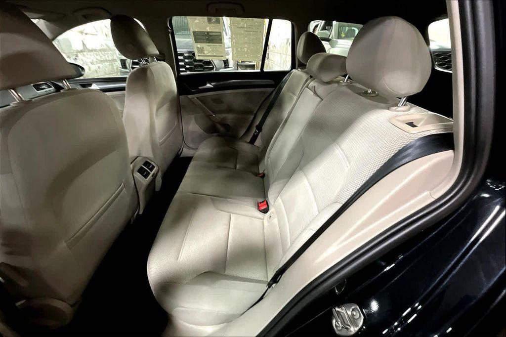 used 2019 Volkswagen Golf SportWagen car, priced at $15,491