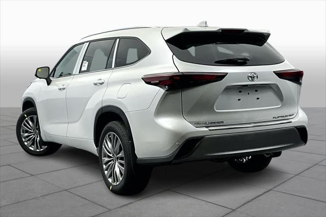 used 2024 Toyota Highlander car, priced at $49,981