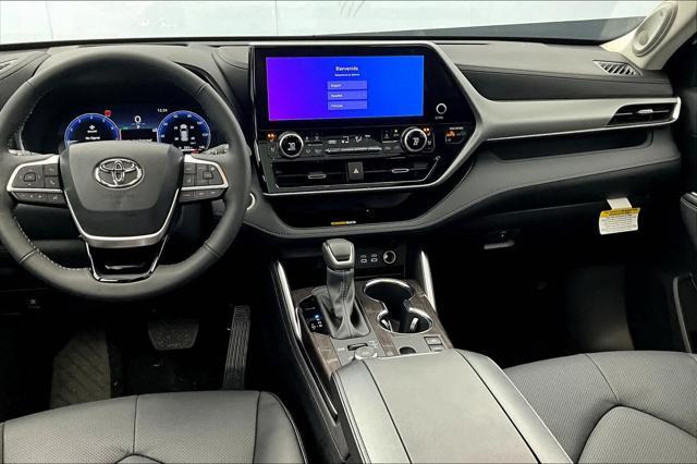 used 2024 Toyota Highlander car, priced at $49,981
