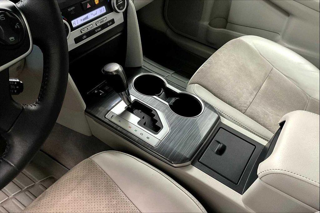 used 2012 Toyota Camry Hybrid car, priced at $10,492
