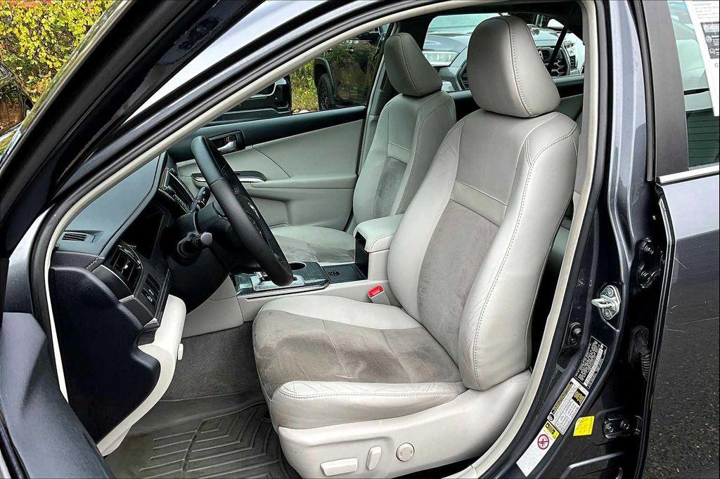 used 2012 Toyota Camry Hybrid car, priced at $10,492
