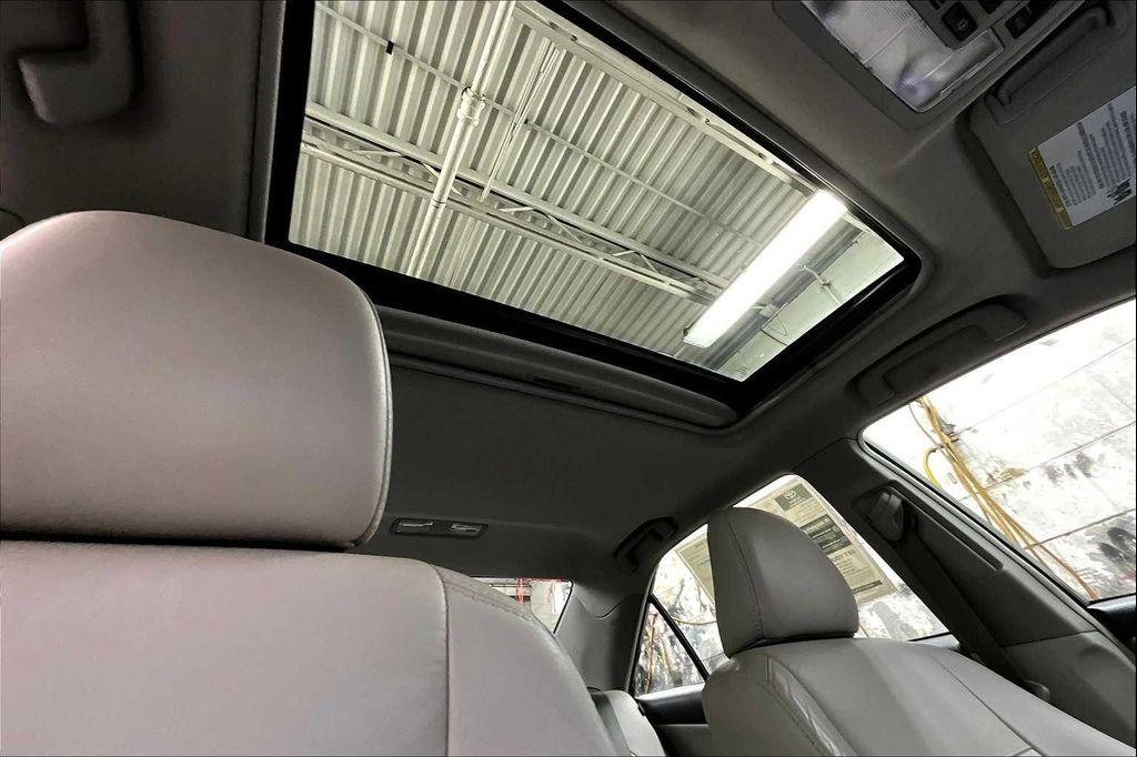 used 2012 Toyota Camry Hybrid car, priced at $10,492