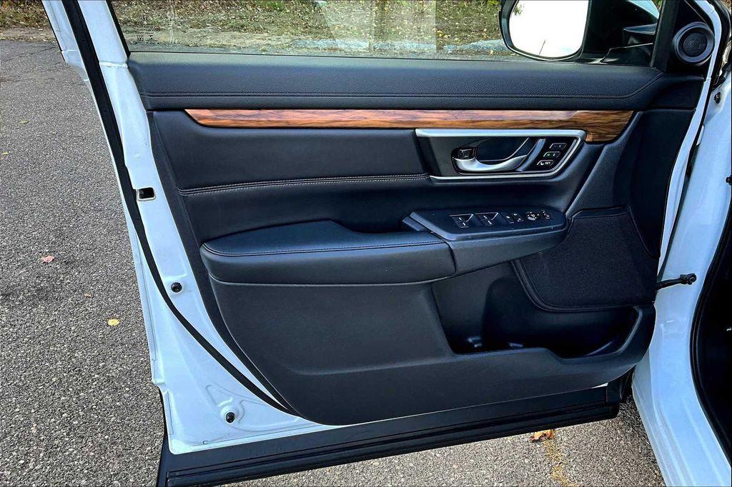 used 2021 Honda CR-V Hybrid car, priced at $24,981