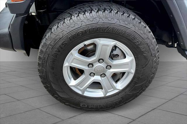 used 2019 Jeep Wrangler Unlimited car, priced at $21,491