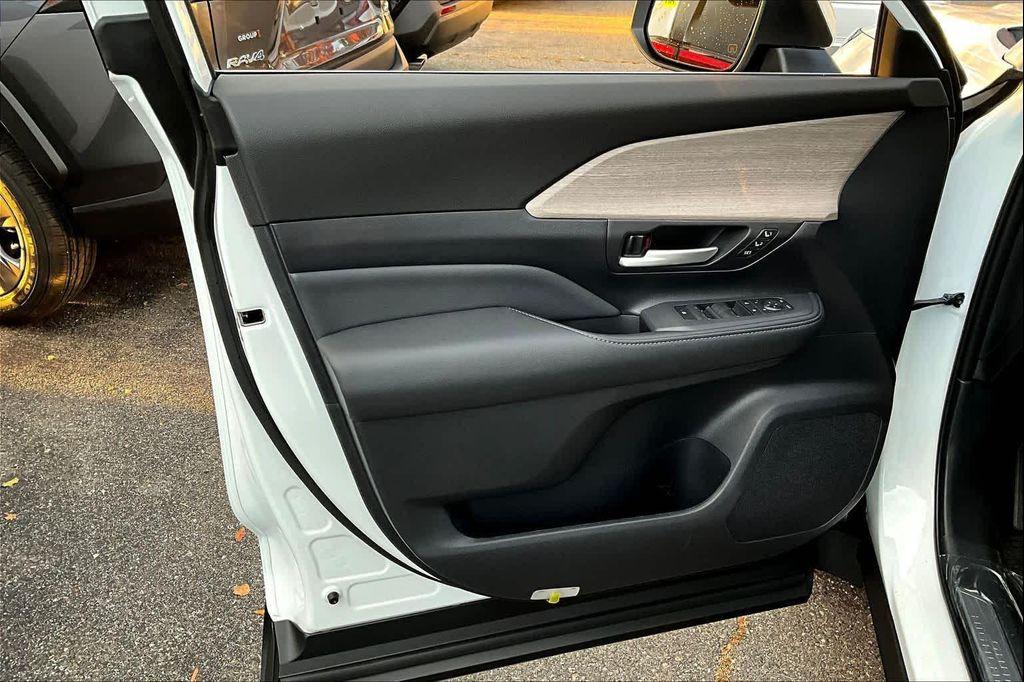new 2026 Toyota Grand Highlander car, priced at $57,836