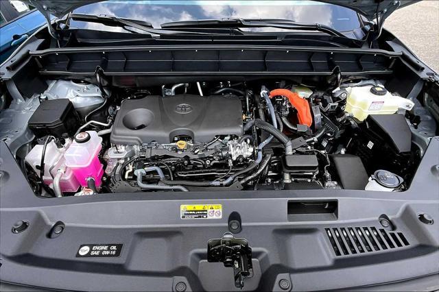 new 2025 Toyota Highlander Hybrid car, priced at $51,302