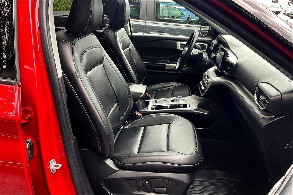 used 2022 Ford Explorer car, priced at $30,982