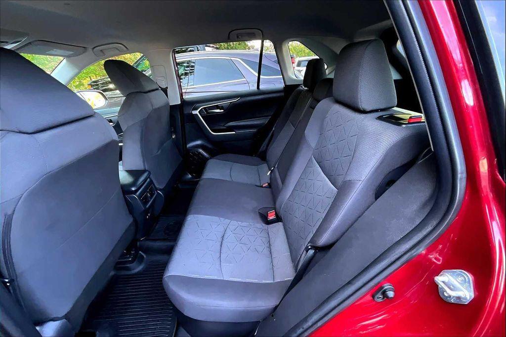 used 2021 Toyota RAV4 Hybrid car, priced at $28,992