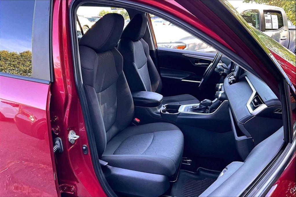 used 2021 Toyota RAV4 Hybrid car, priced at $28,992