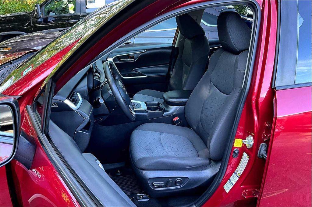 used 2021 Toyota RAV4 Hybrid car, priced at $28,992