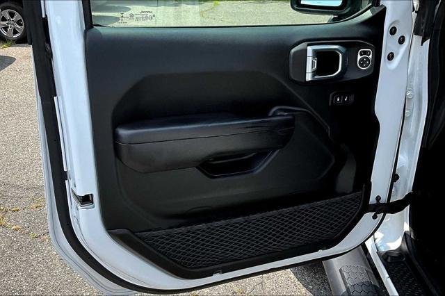 used 2018 Jeep Wrangler Unlimited car, priced at $21,981