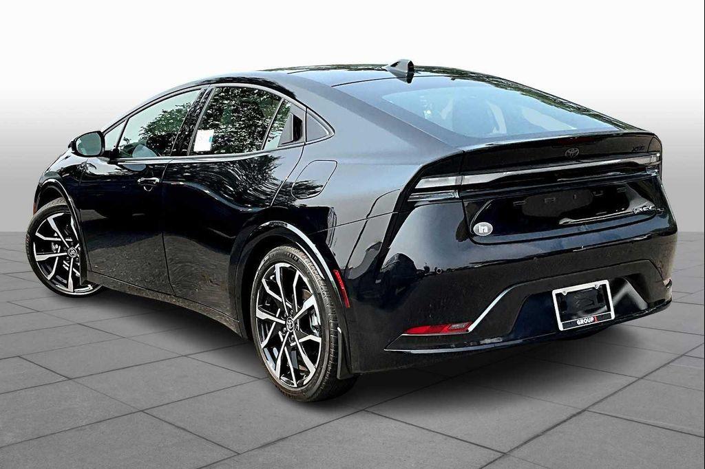 new 2025 Toyota Prius Plug-In Hybrid car, priced at $41,518