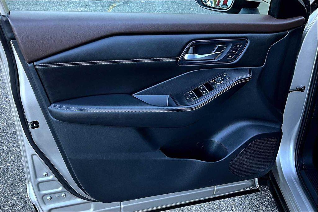 used 2022 Nissan Rogue car, priced at $26,892