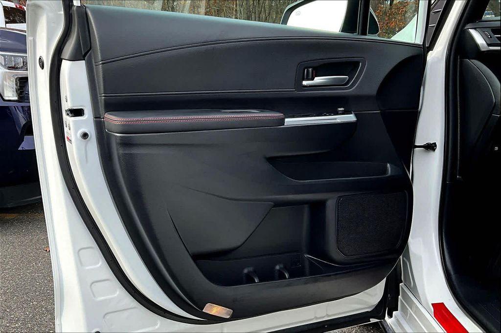 used 2025 Toyota Sienna car, priced at $52,491