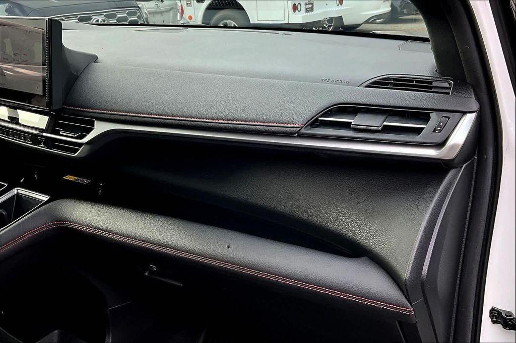 used 2025 Toyota Sienna car, priced at $52,491