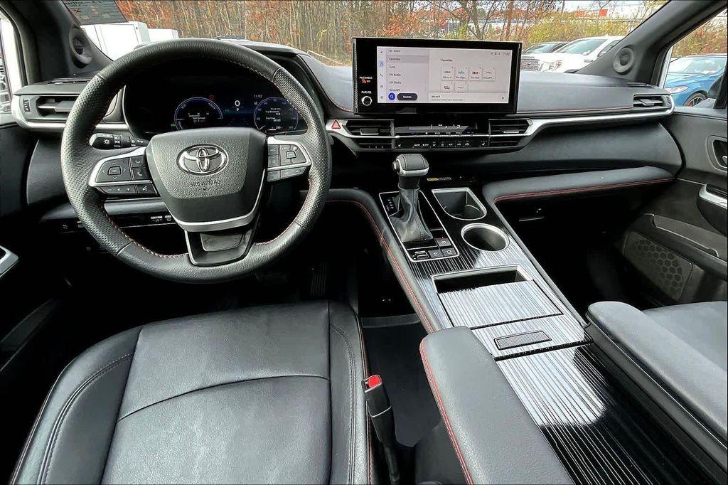 used 2025 Toyota Sienna car, priced at $52,491