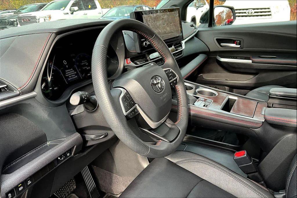 used 2025 Toyota Sienna car, priced at $52,491