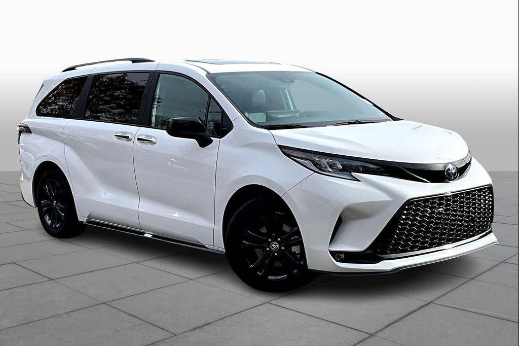 used 2025 Toyota Sienna car, priced at $52,491