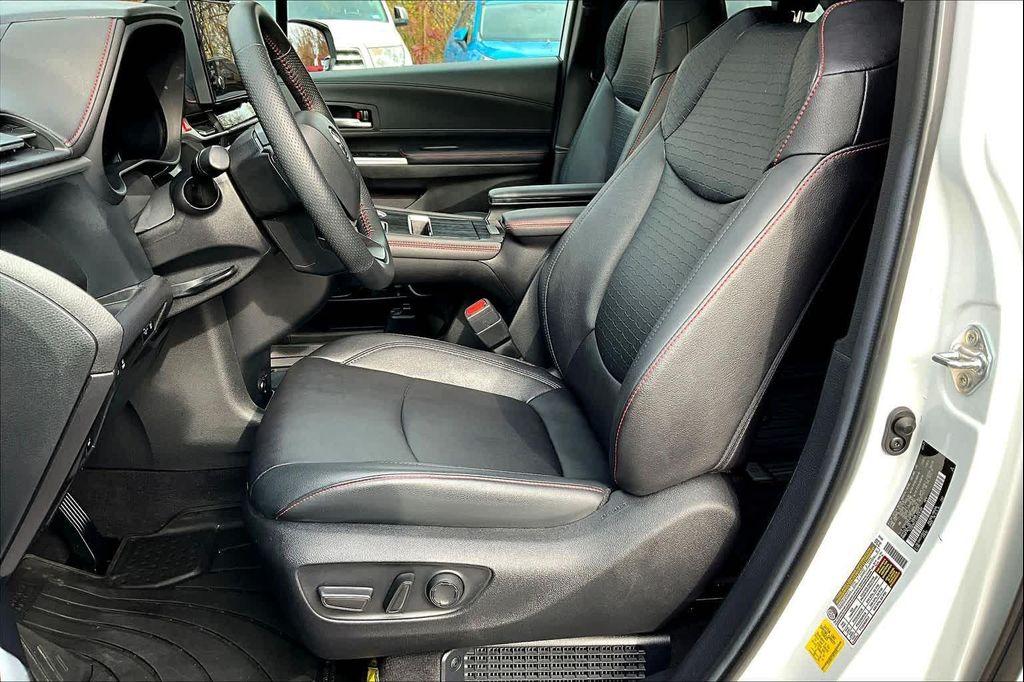 used 2025 Toyota Sienna car, priced at $52,491