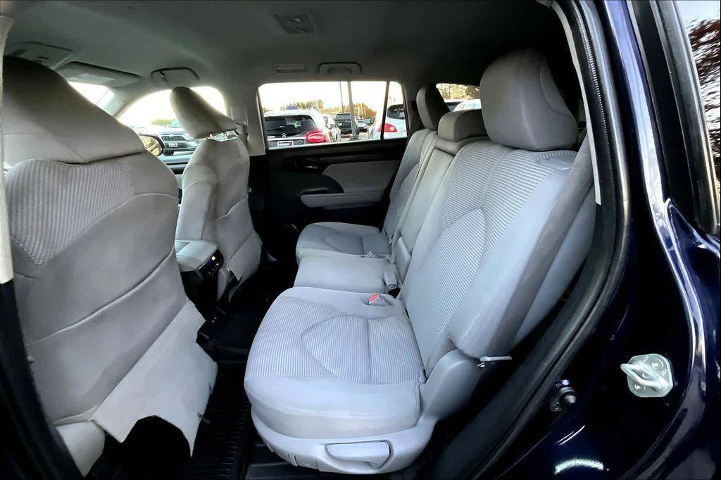 used 2020 Toyota Highlander car, priced at $24,492