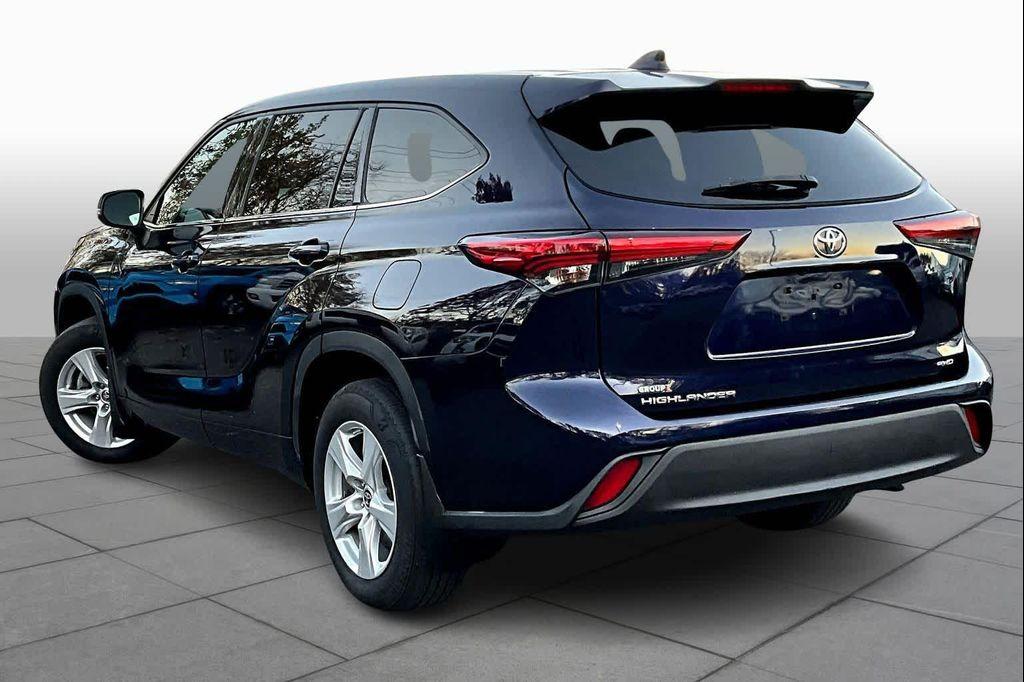 used 2020 Toyota Highlander car, priced at $24,492