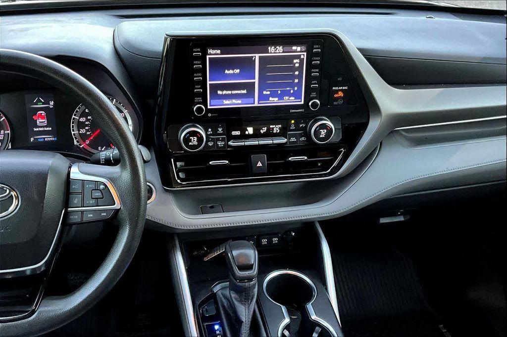 used 2020 Toyota Highlander car, priced at $24,492