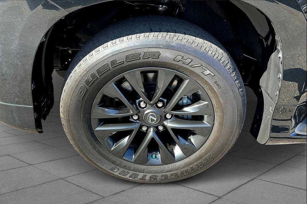used 2023 Lexus GX 460 car, priced at $52,322
