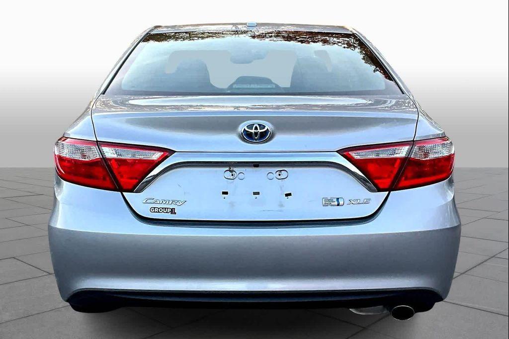 used 2017 Toyota Camry Hybrid car, priced at $13,492